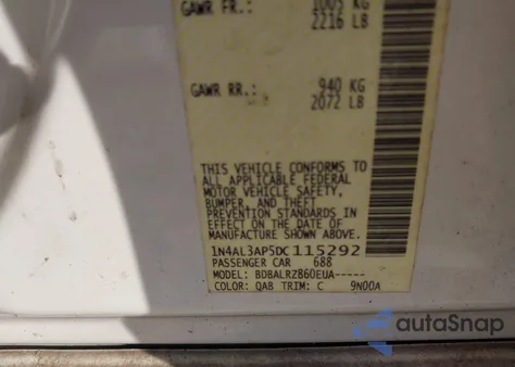 2013 Nissan Altima 2.5 S z USA, uszkodzony, nr VIN 1N4AL3AP5DC115292